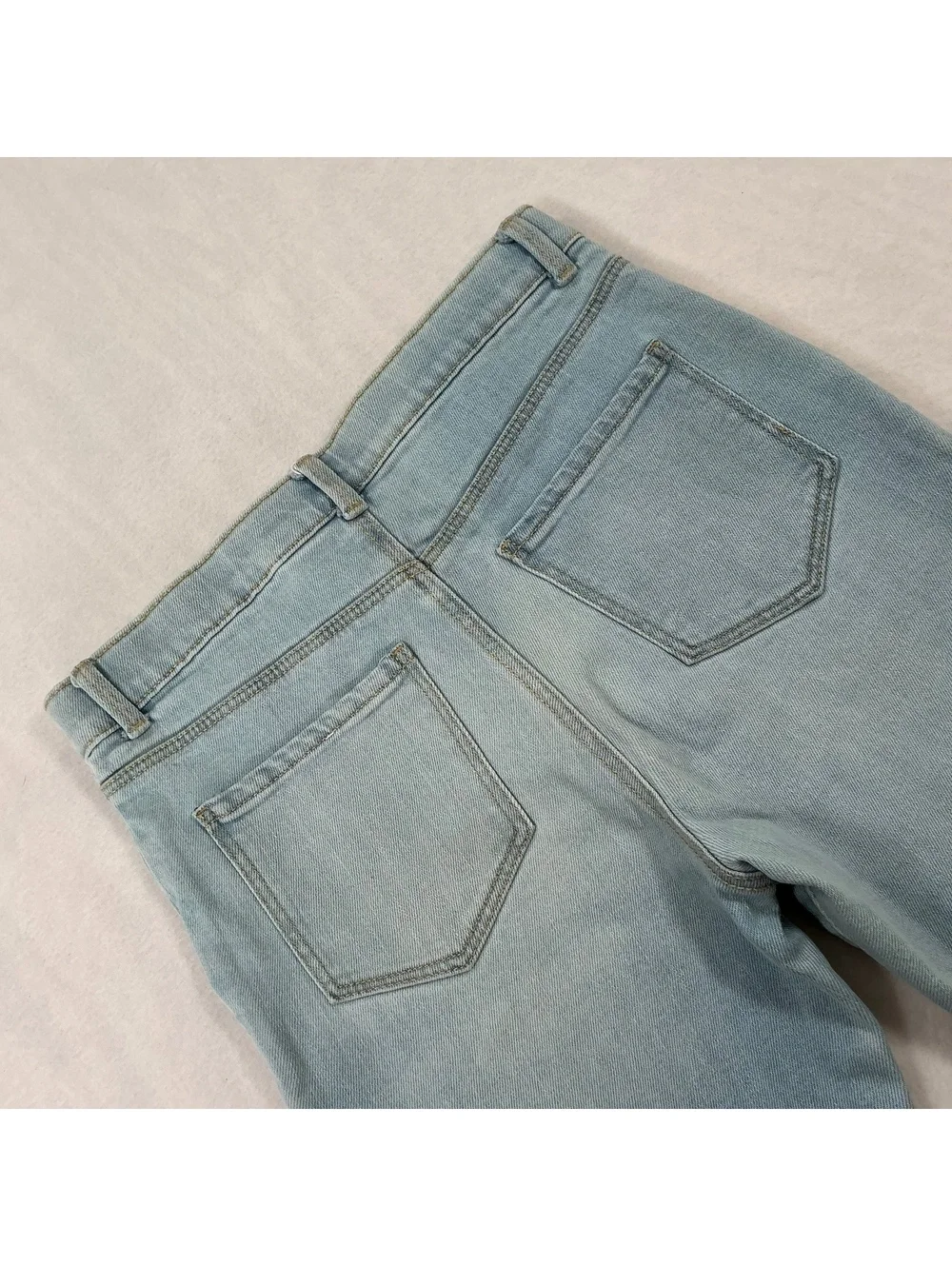 OshKosh B'gosh Girls Size 14A Light Wash Flare Jeans Bell-Bottom Y2K Style